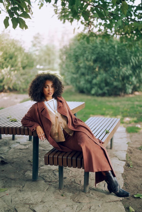 Tenues élégantes et audacieuses : osez le chic et choc